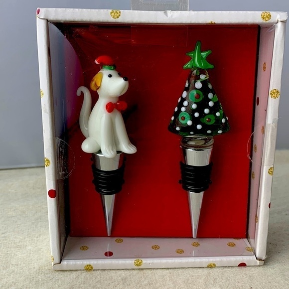 Boston Warehouse Art Glass Bottle Stoppers handmade dog and Christmas tree - Picture 1 of 4